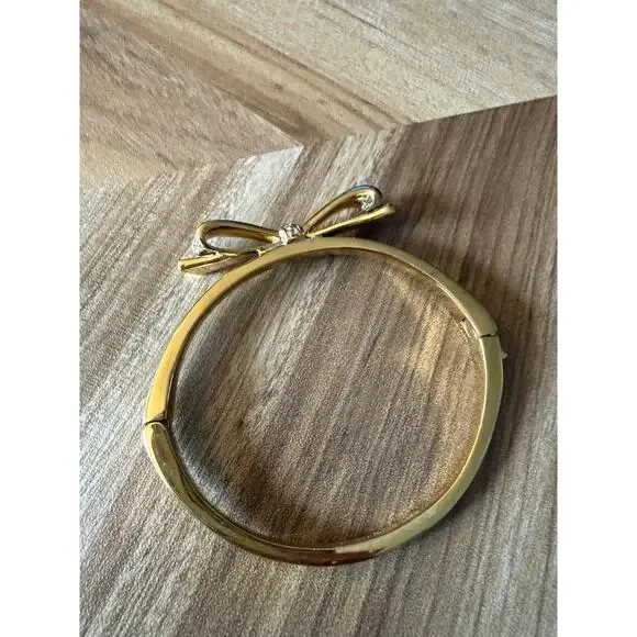 NWOT Kate Spade New York Rhinestone Bow Hinge Love Notes Bracelet - Picture 6 of 6